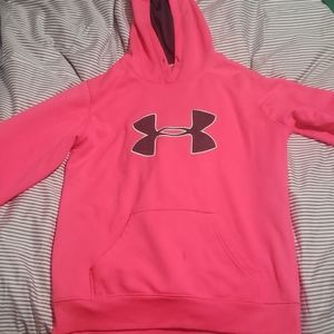 UnderArmour hoodie 💕